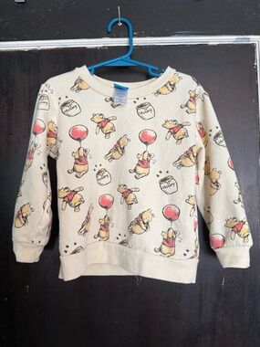Disney 4T Cream Winnie the Pooh Balloon Print Sweatshirt